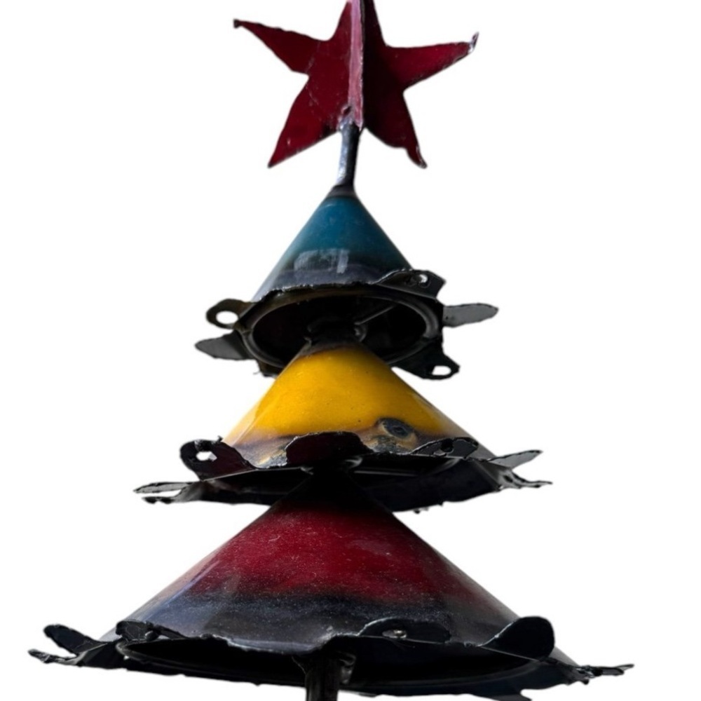 American Folk Art Christmas Tree After Christmas - Picture 3 of 4